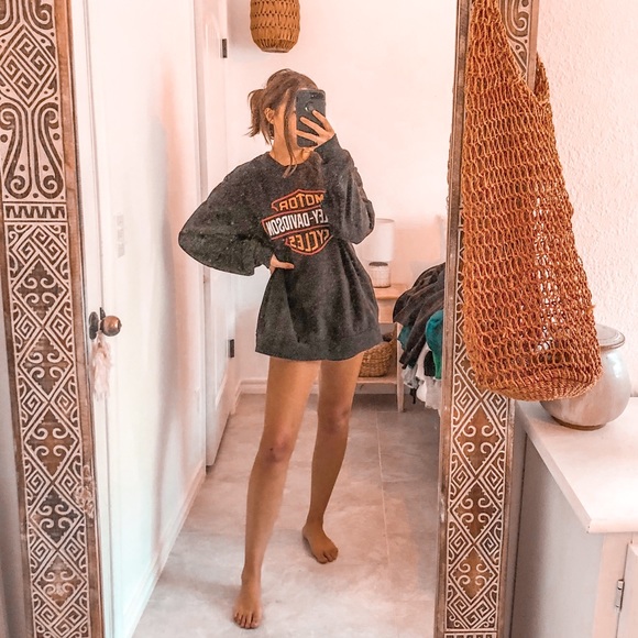 Harley-Davidson Tops - Harley Davidson sweatshirt with pockets